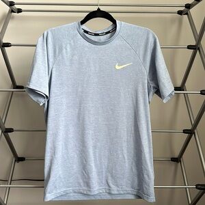 Men’s Nike Dri-Fit Swim Shirt Size Small